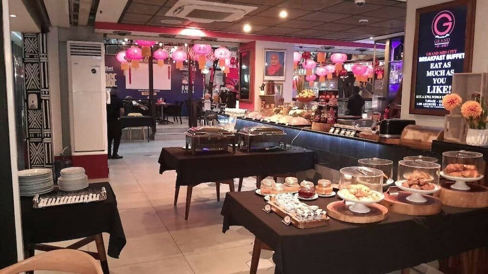 Фото Апартаменты Fairview Luxury