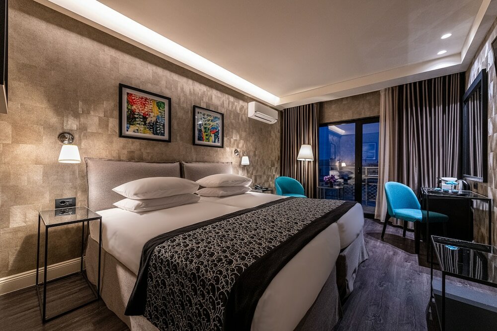 Фото Astor Hotel