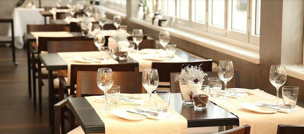 Фото Hotel Goldene Traube