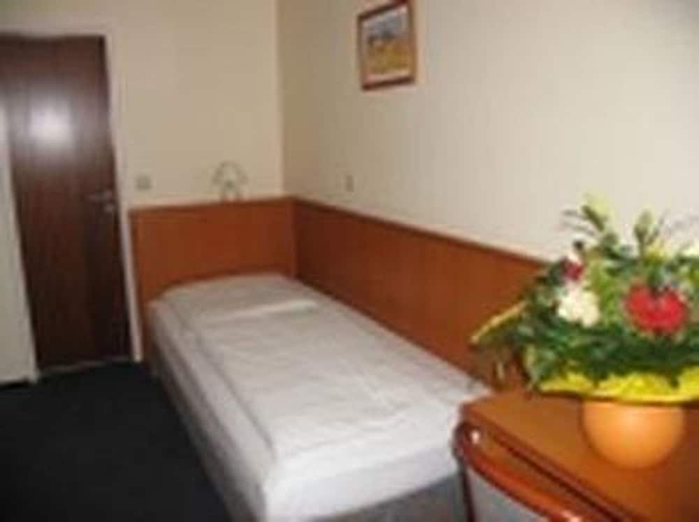 Фото Hotel Terminus am Hauptbahnhof & Zob