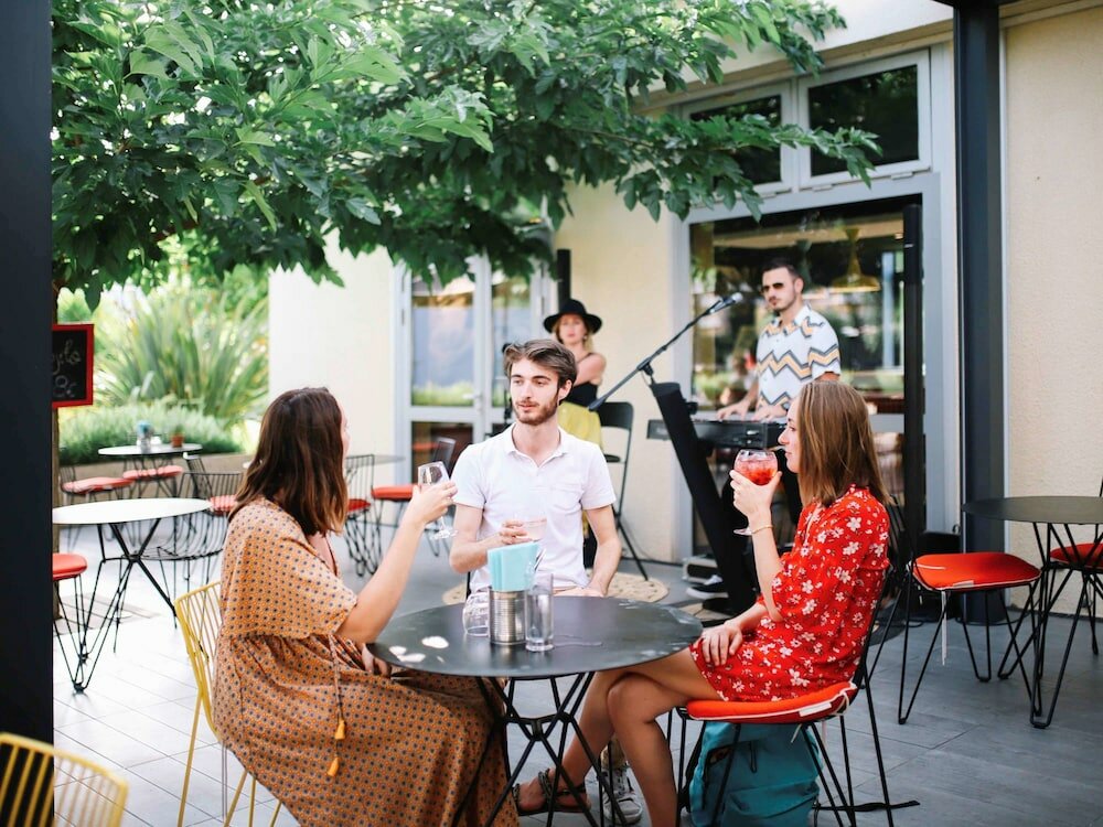 Фото Hôtel ibis Aix EN Provence