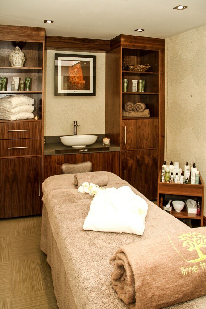 Фото Milford Hall Hotel & SPA