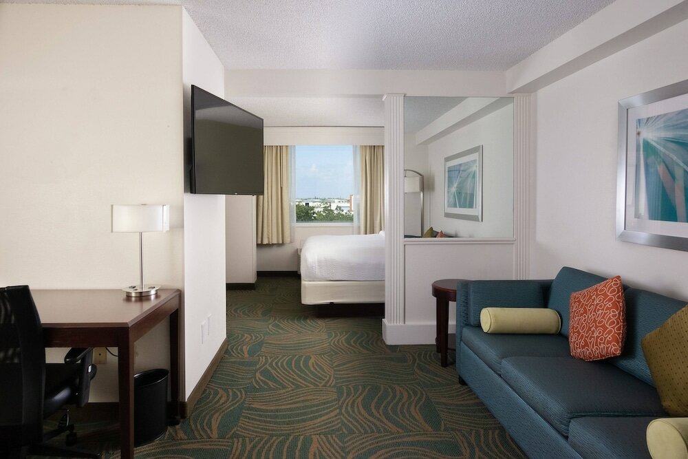 Фото SpringHill Suites Marriott Ft Lauderdale Airport/Cruise Port
