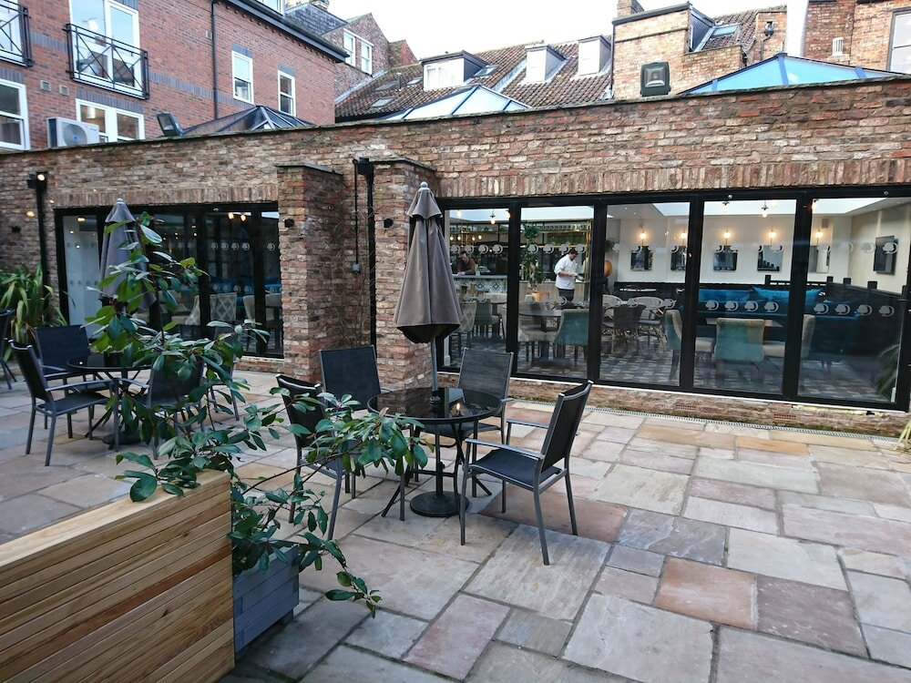 Фото DoubleTree by Hilton York