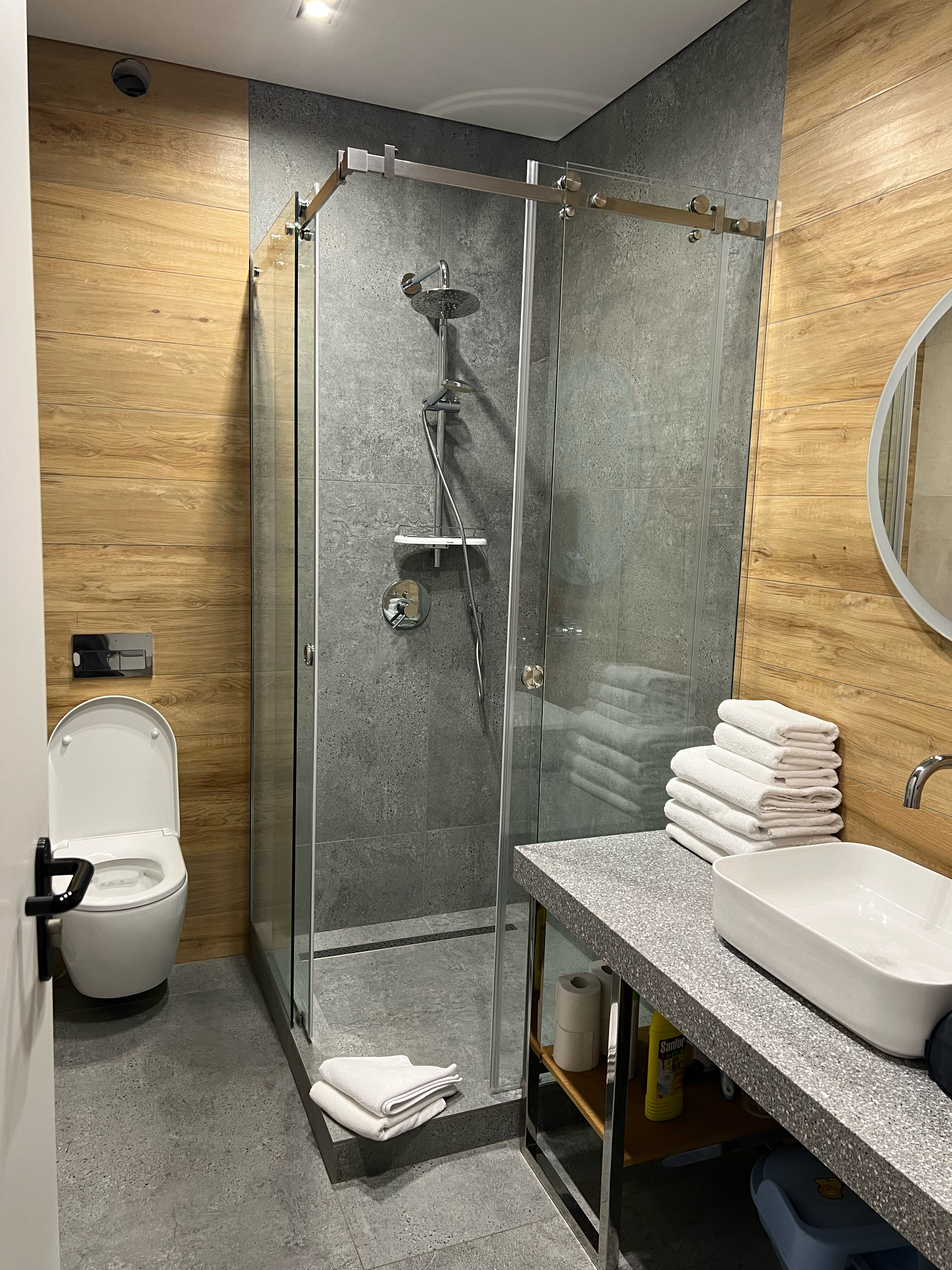 Фото Apartburo Апартаменты в бельэтаже у моря