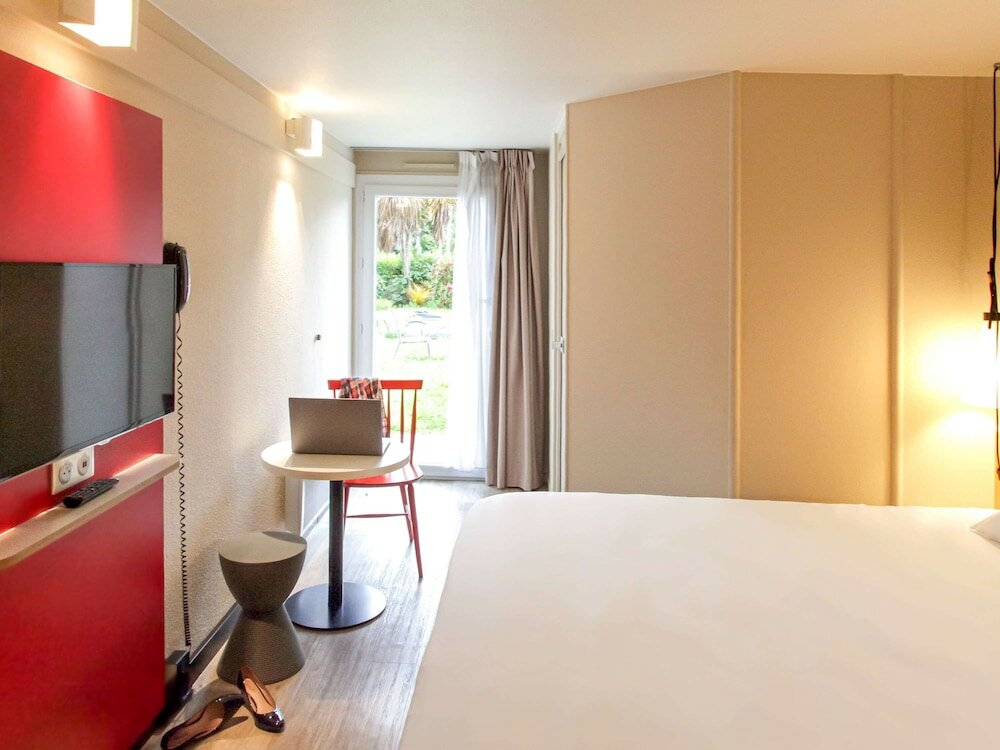 Фото ibis Brest Kergaradec Aéroport