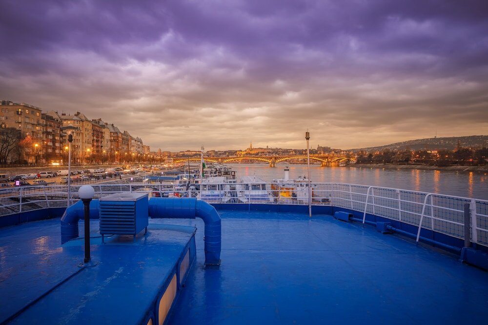 Фото Fortuna Boat Hotel