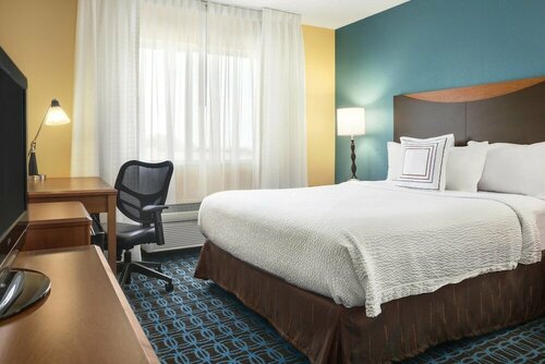 Гостиница Fairfield Inn & Suites Minneapolis-St. Paul Airport