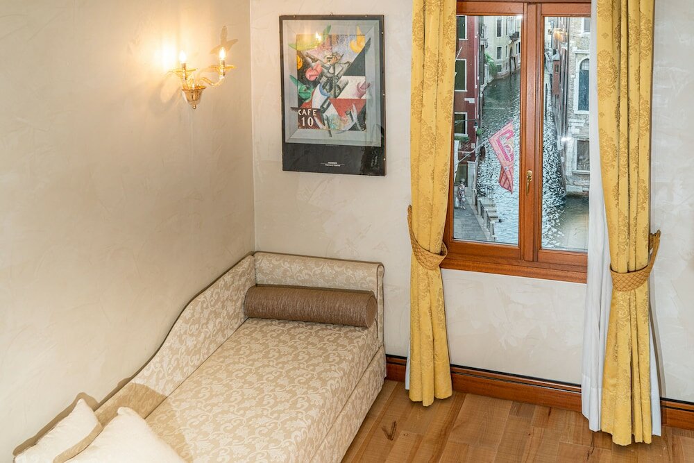 Фото All’Angelo Art Hotel