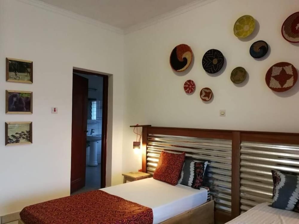 Фото Tugende House