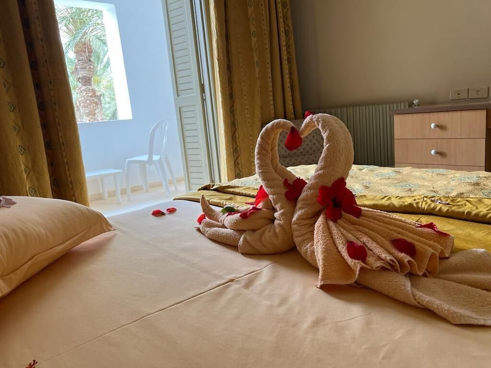 Фото Hotel El Hafsi Tozeur