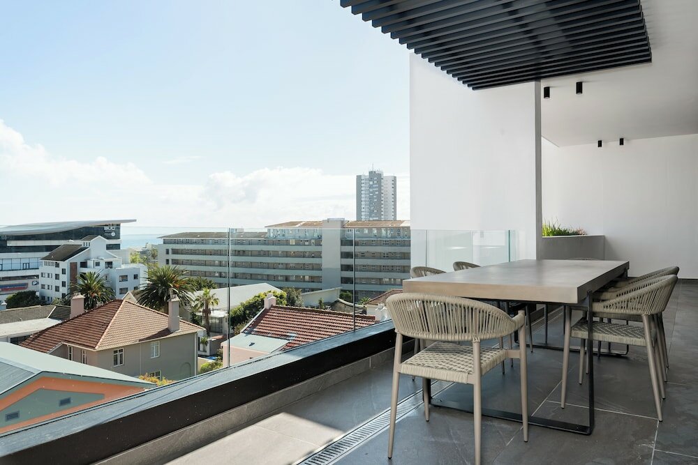 Фото The Avant 402