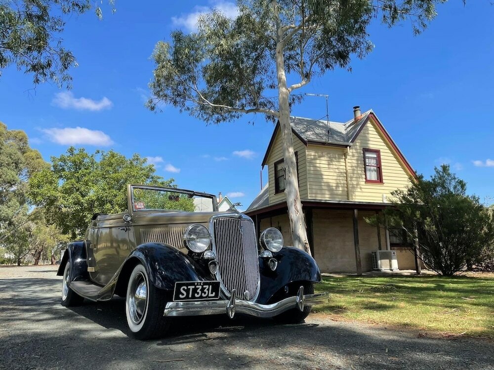 Фото отеля 2