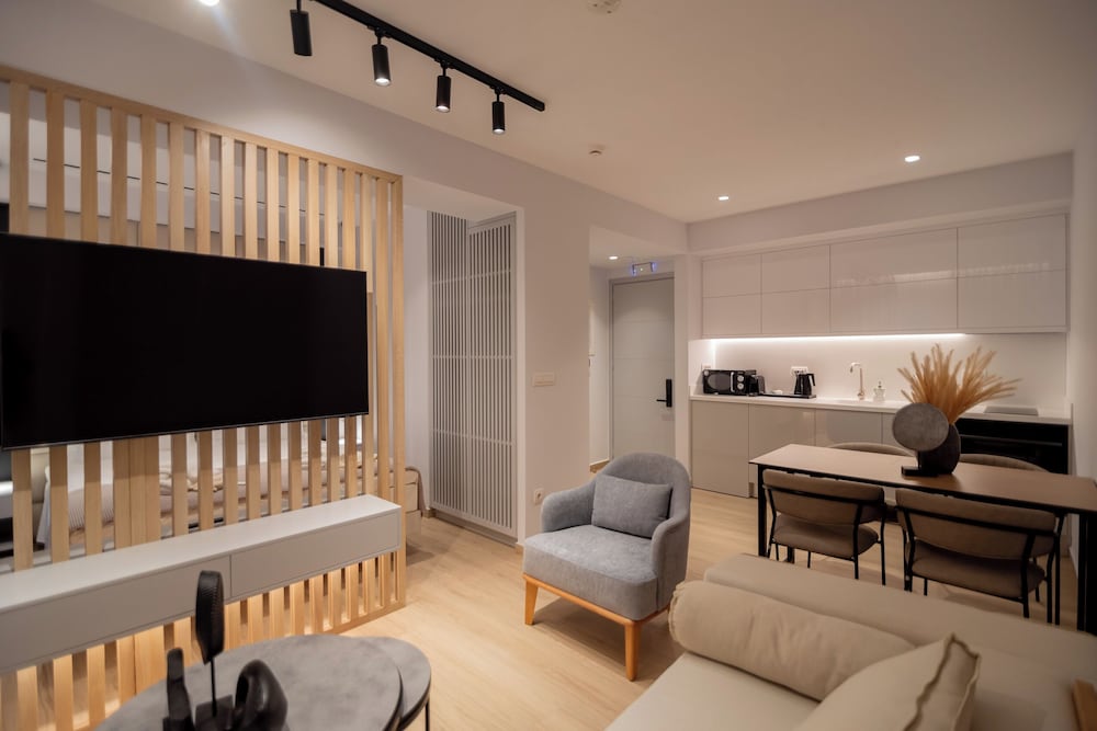 Фото Contessa Bianca Luxury Suites