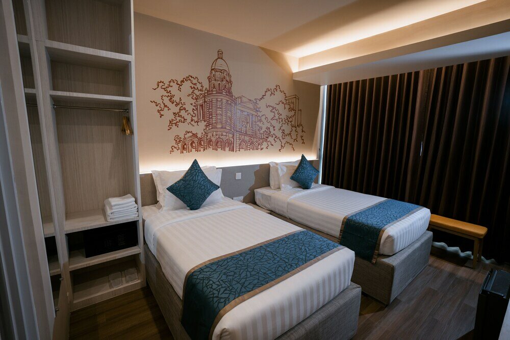 Фото The Rangoon Hotel