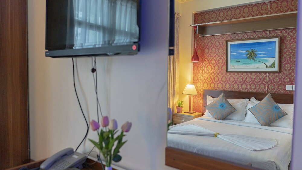 Фото Umet Seaview Hotel with Free Roundtrip Airport Pick up and drop off