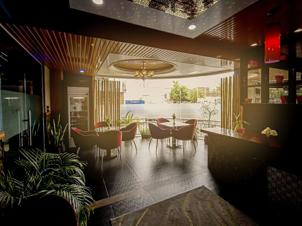 Фото Umet Seaview Hotel with Free Roundtrip Airport Pick up and drop off