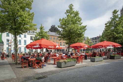 Гостиница The Red With Pearls in Antwerp в Антверпене