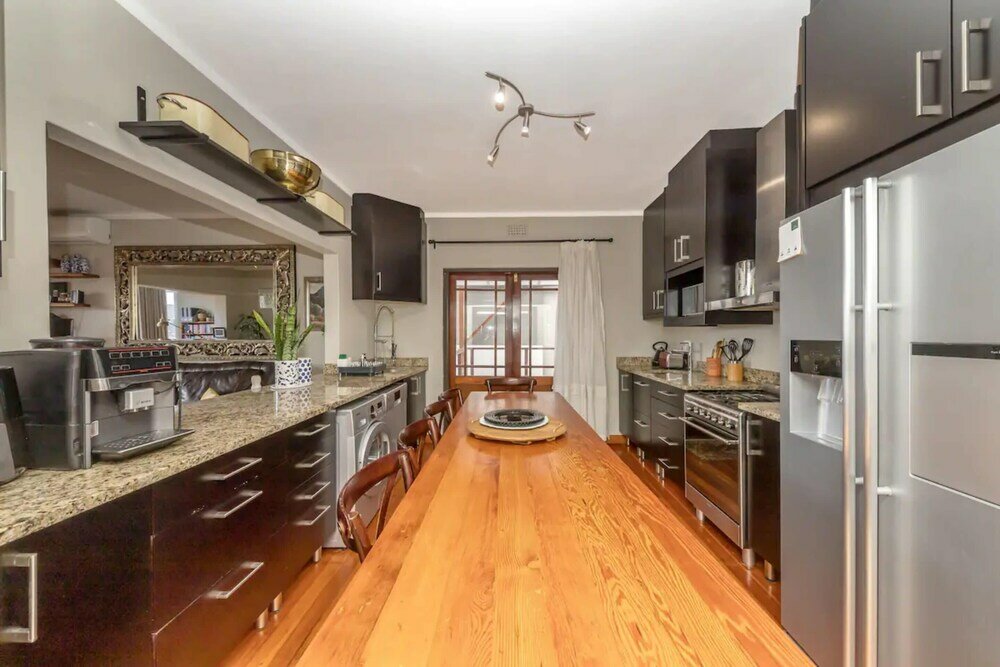 Фото Vintage Apartment With a Peaceful Garden