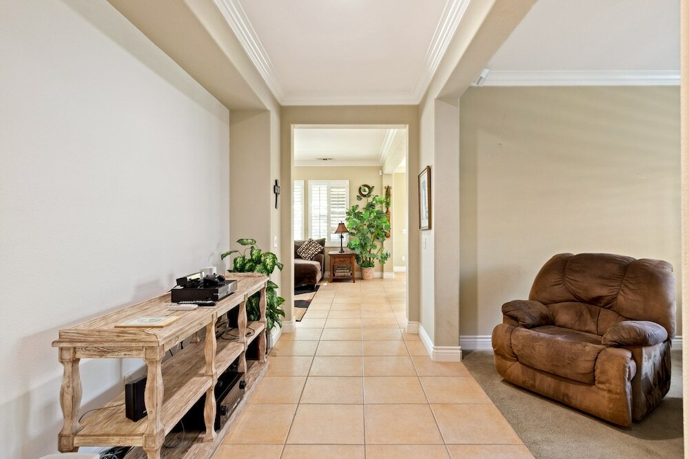 Фото Citrus and Waterfall