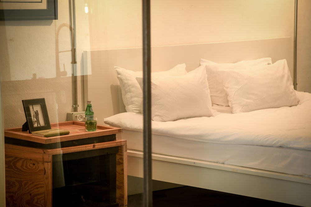 Фото Unique and Spacious 2br Apt with Terrace