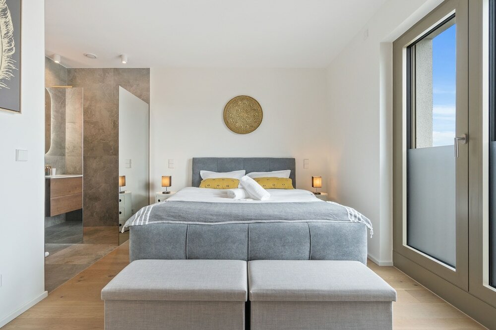 Фото Luxurious Apt in Historic Belval Id190