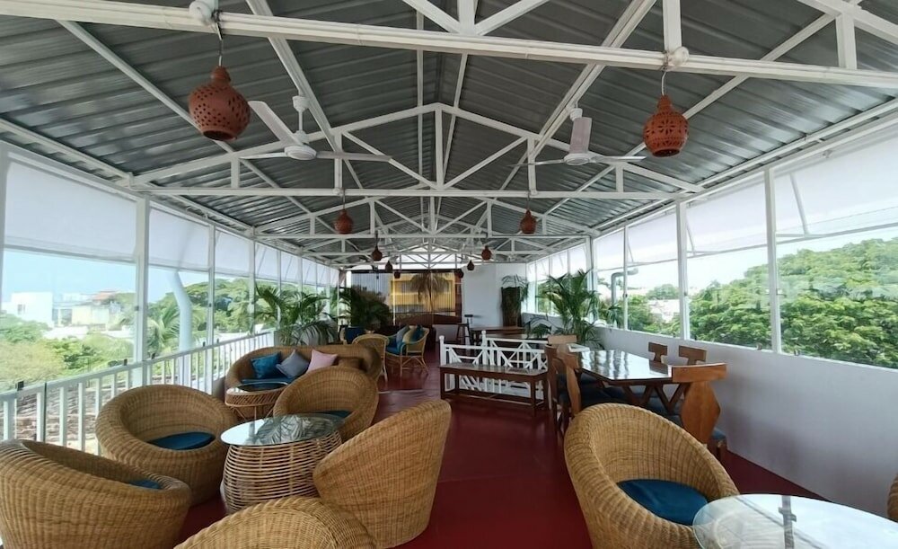 Фото отеля 3