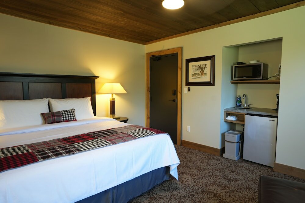 Фото Hollow Valley Resort