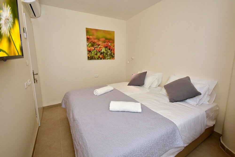 Фото Lala Yam achziv beach