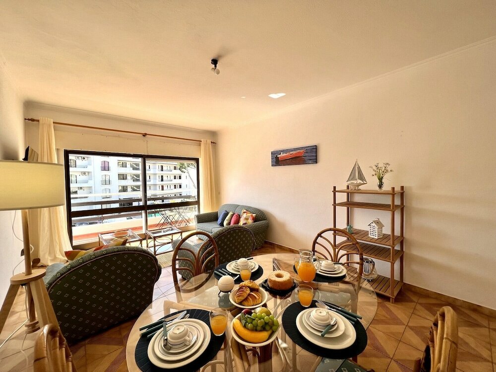 Фото Vilamoura Palm Tree With Pool by Homing