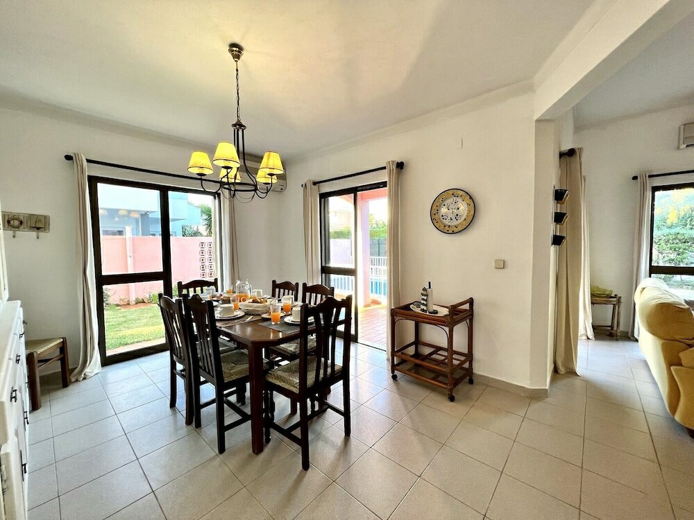 Фото Vilamoura Classic Villa With Pool