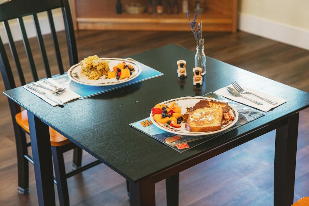 Фото Iron Horse Inn Bed & Breakfast