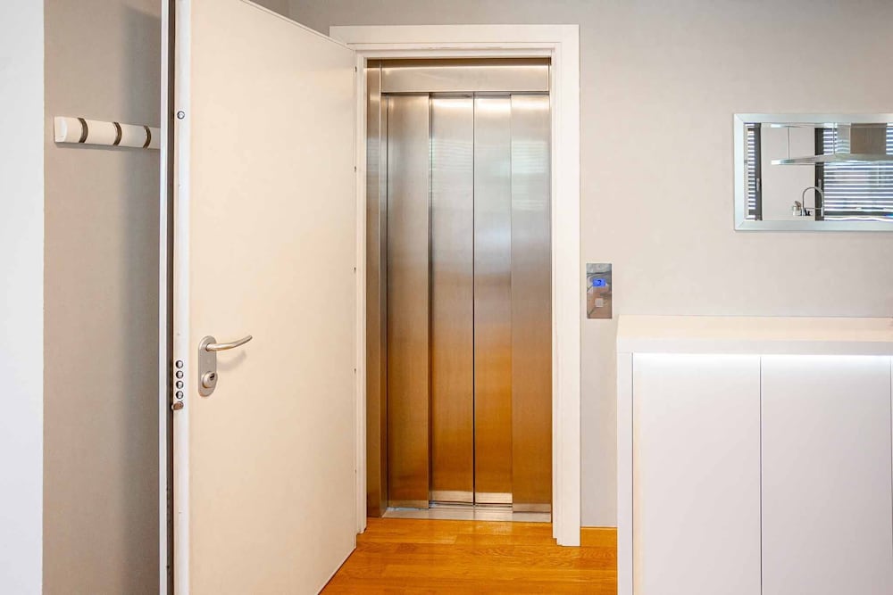 Фото SolStar Apartment