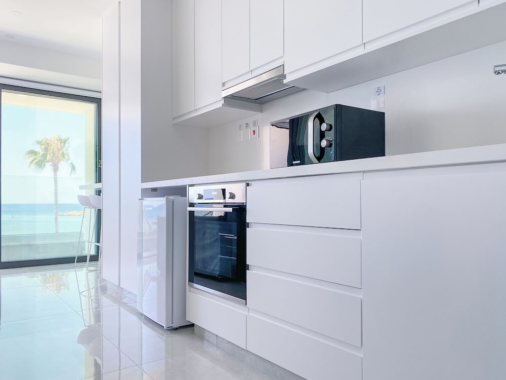 Фото Phaedrus Living Marina Sea 214 Emerald