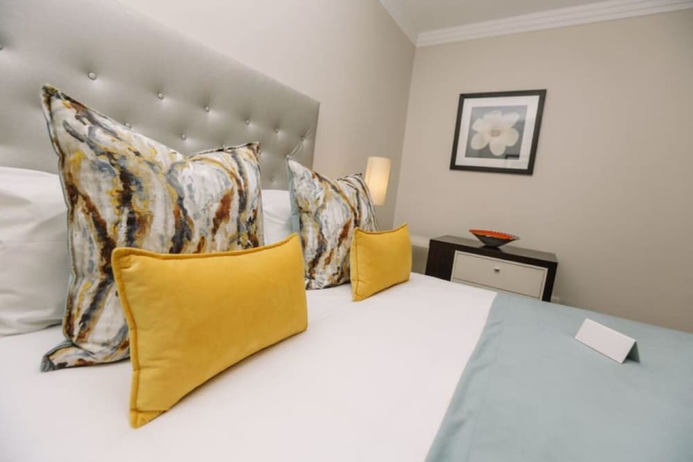 Фото Mandela Rhodes Place Hotel