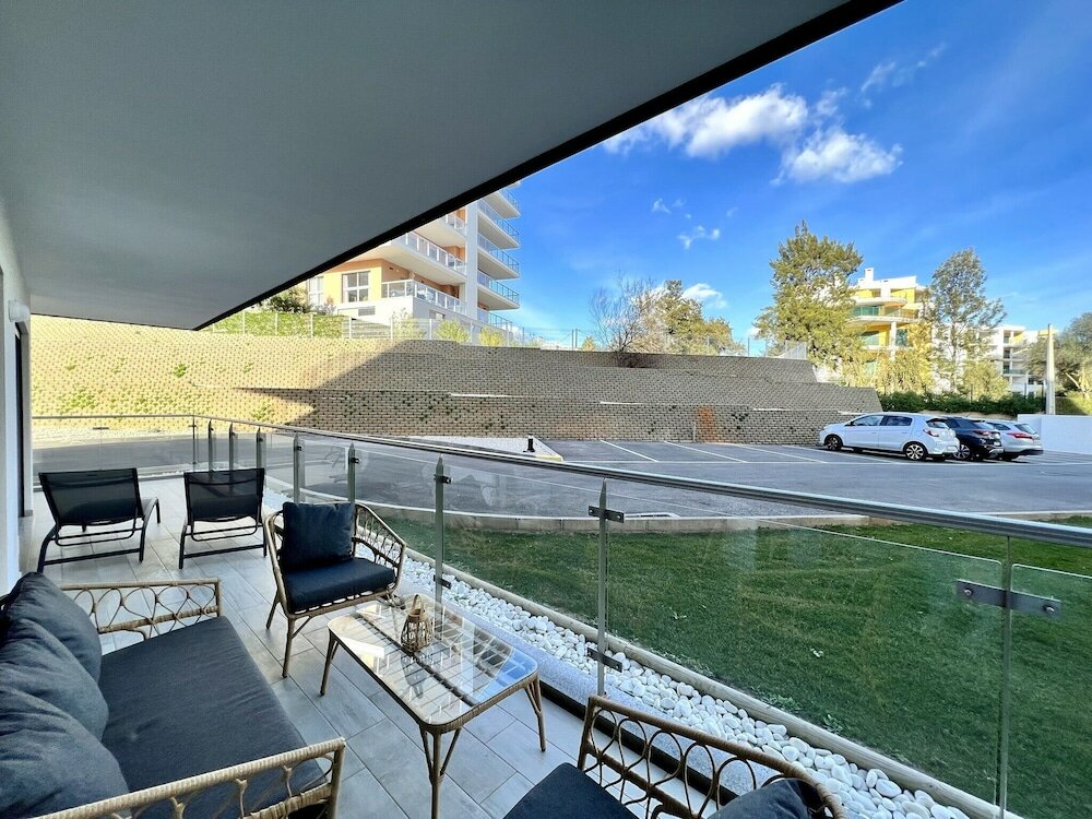 Фото Praia Da Rocha Twins 2 With Pool