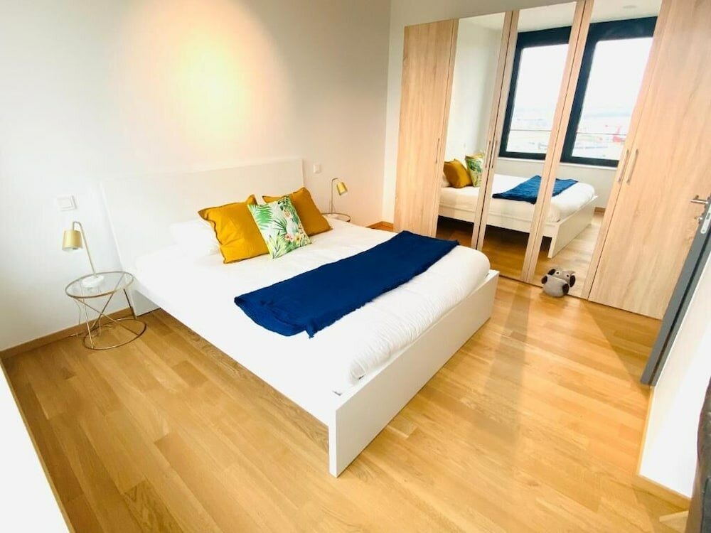 Фото 1 Bedroom SPA - Gym - Terrace & Parking