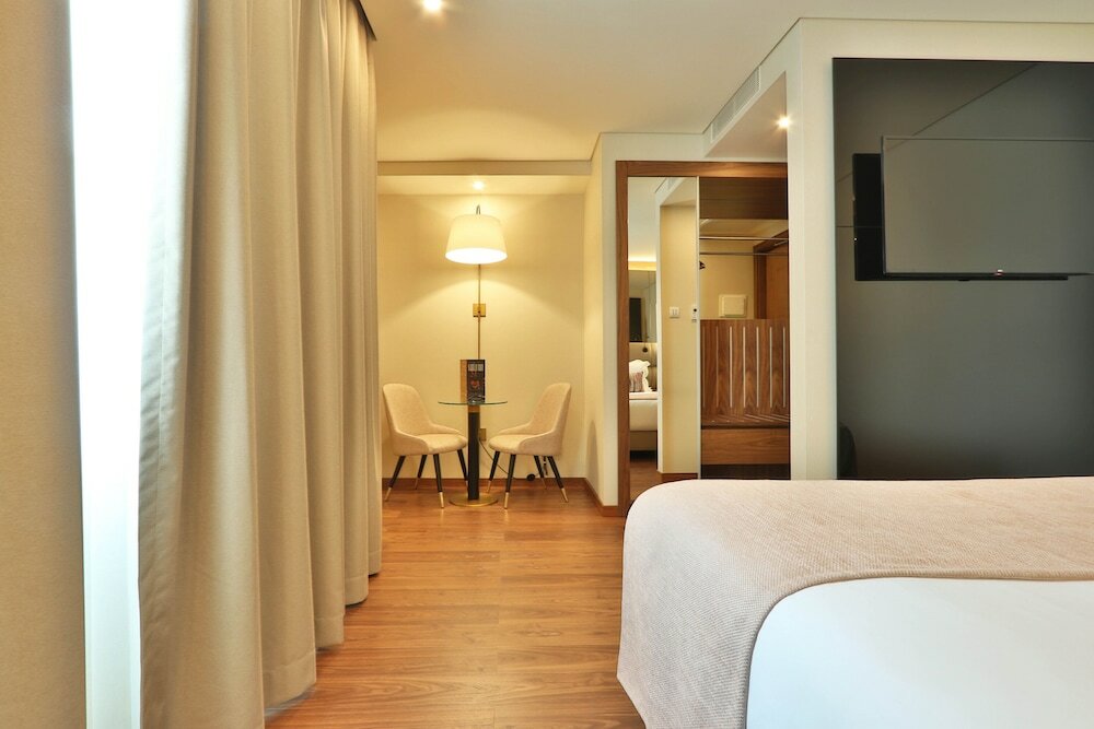 Фото Turim Ibéria Hotel