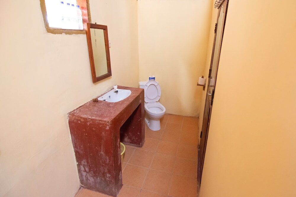 Фото Pakachi Beach Resort & Hotel