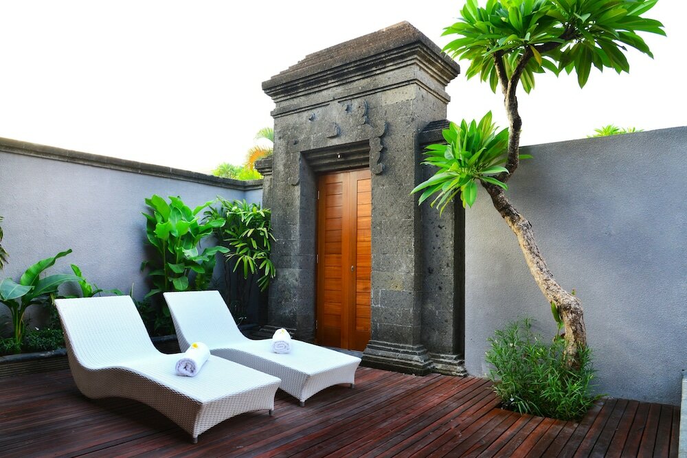 Фото Bali Nyuh Gading Villa