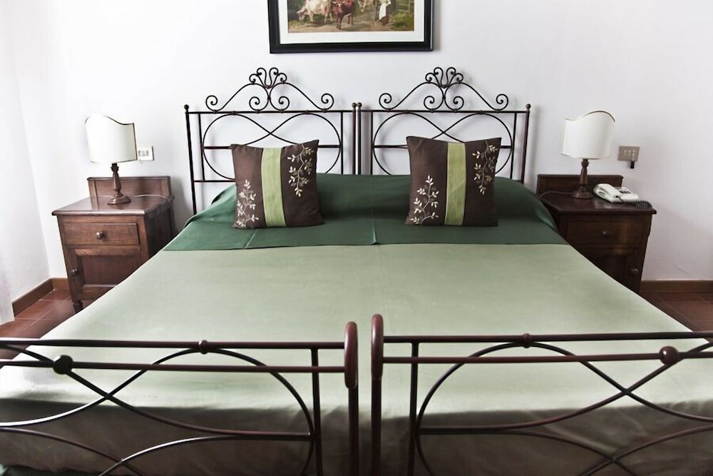 Фото Montelucci Country Resort & Agriturismo di Charme