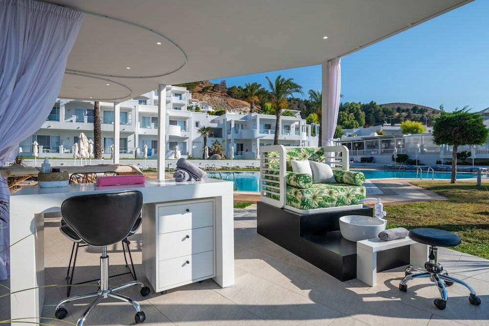 Фото Dimitra Beach Hotel & Suites