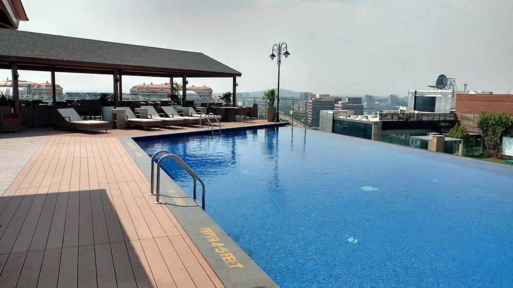 Фото Ramada Plaza by Wyndham Chennai