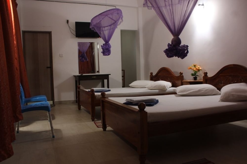 Фото Hotel senora kataragama