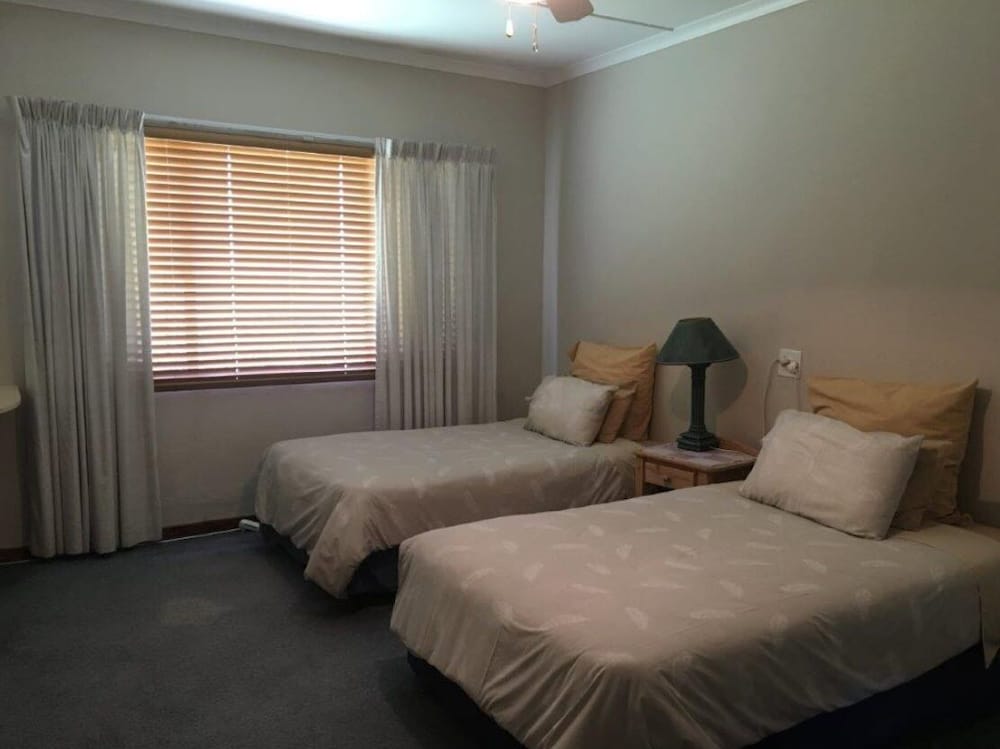 Фото Emoyeni Country Lodge