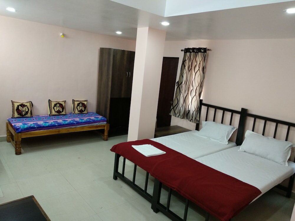 Фото Hotel Peacock