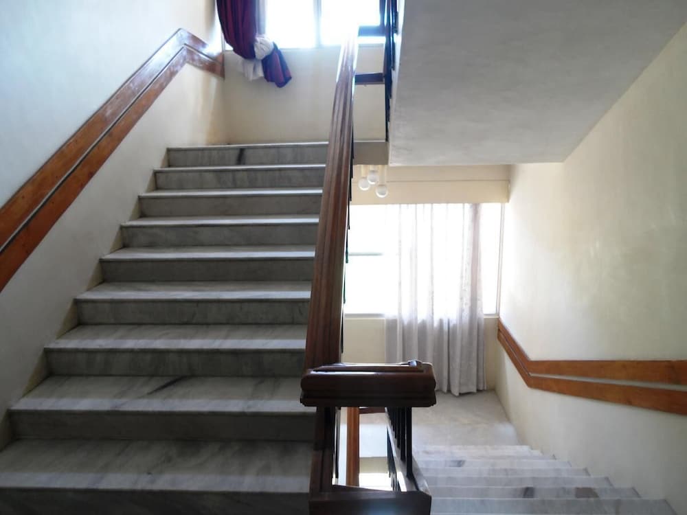 Фото Hotel Sivapriya