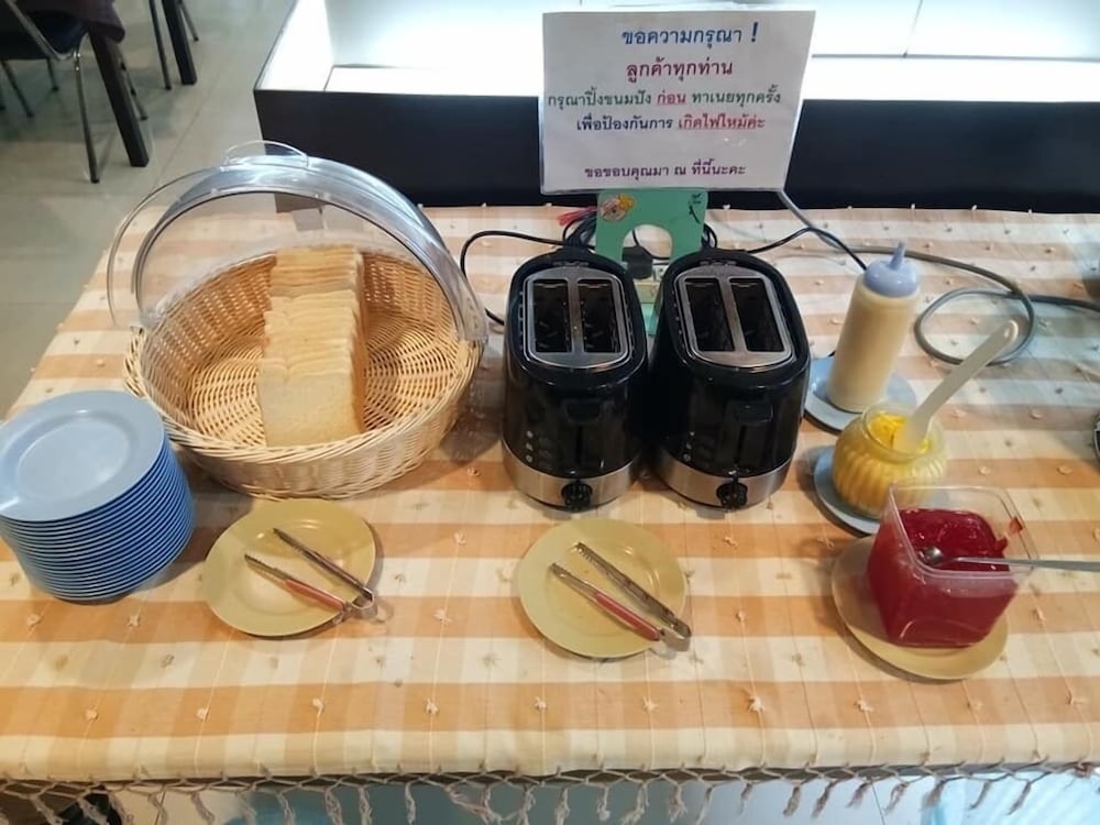 Фото Km Kwanphayao Hotel