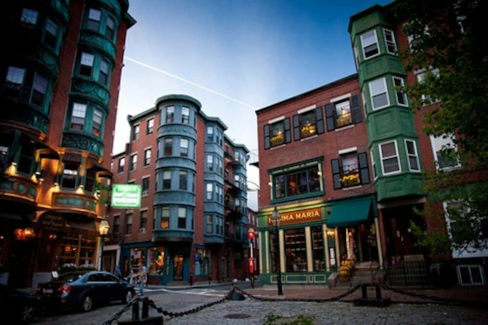 Фото Luxury Collection-4 Bedroom 3 Full-bathroom-boston