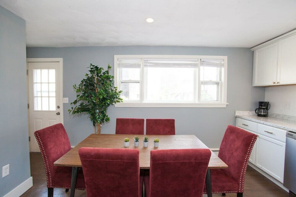 Фото Luxury Collection-4 Bedroom 3 Full-bathroom-boston